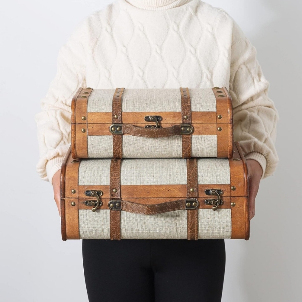 Vintage Wooden Suitecase set2